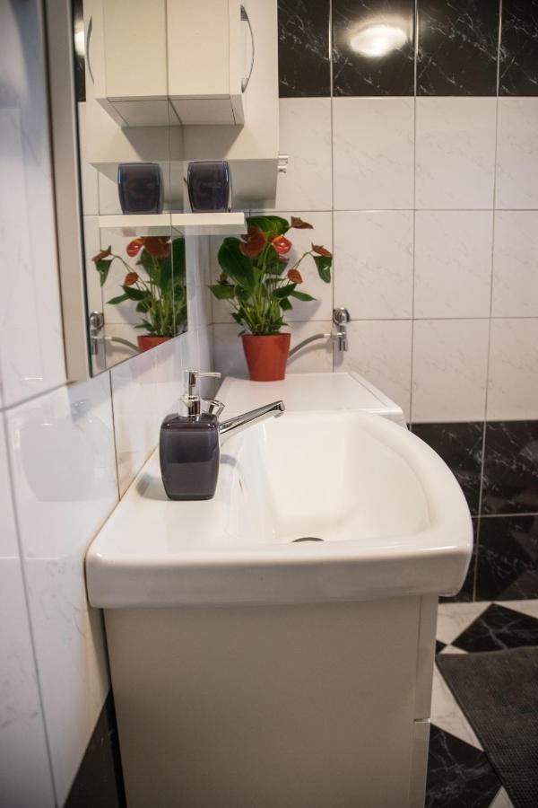 Apartmani M&C Fažana Esterno foto