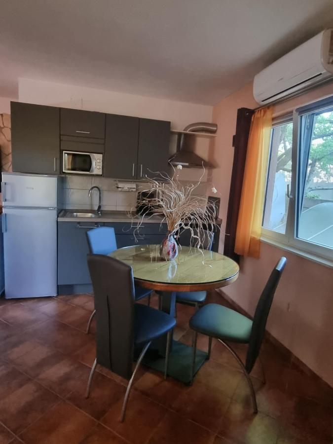 Apartmani M&C Fažana Esterno foto